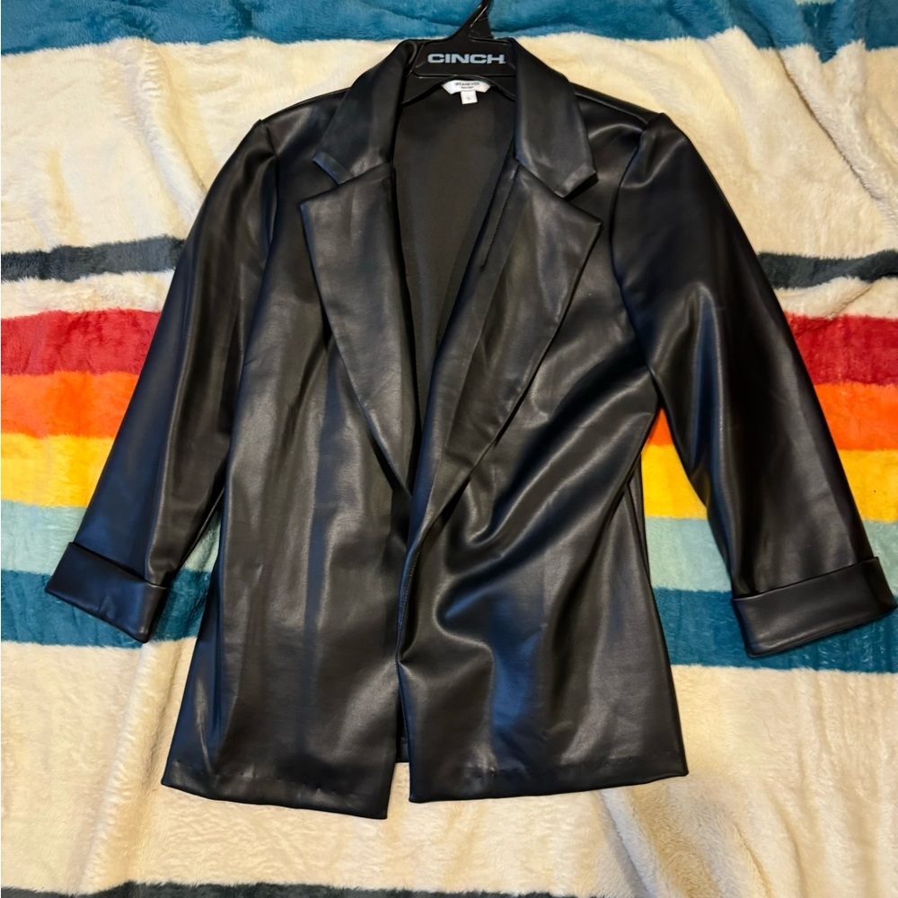 Wearever black pleather blazer. Size large